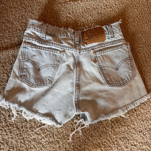 Levi’s Shorts - Picture 3 of 4